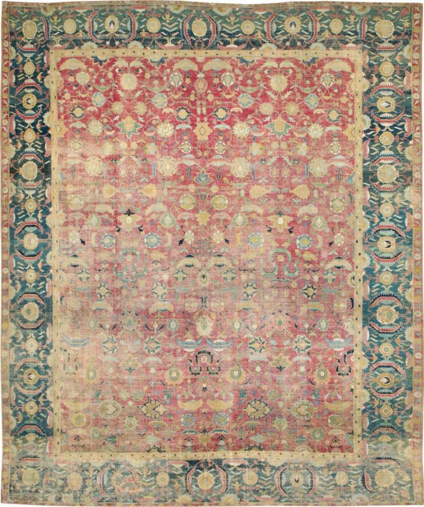 Antique Isfahan Rug, 26527